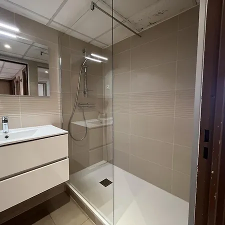 Cap Hermes 200 Avec Piscine Et Vue Port *